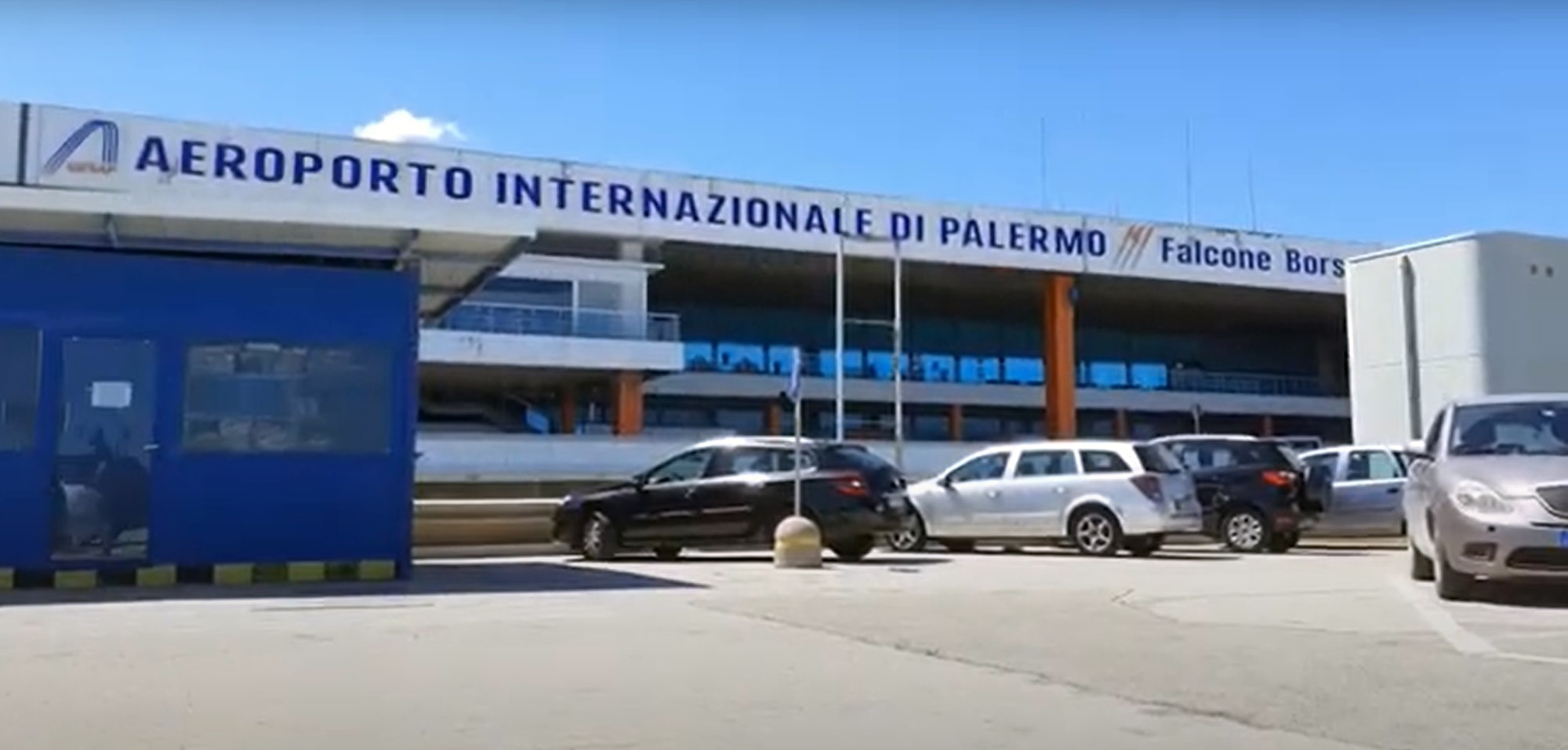 BANG TO RIGHTS - Tourist Caught With Live WWII Grenade In Her Luggage - Article cover image