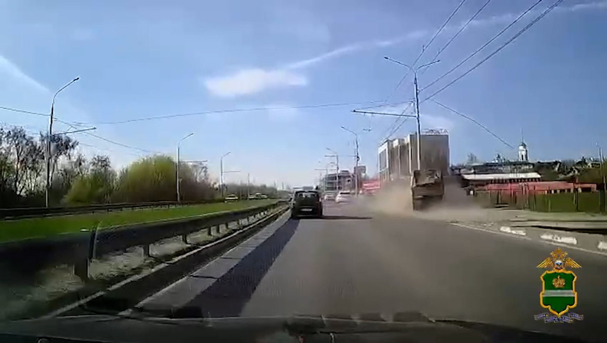 WHEELY STUPID: Speeding Audi Rams Lorry Off Road And Into Pole Where It Burst Into Flames - Article cover image