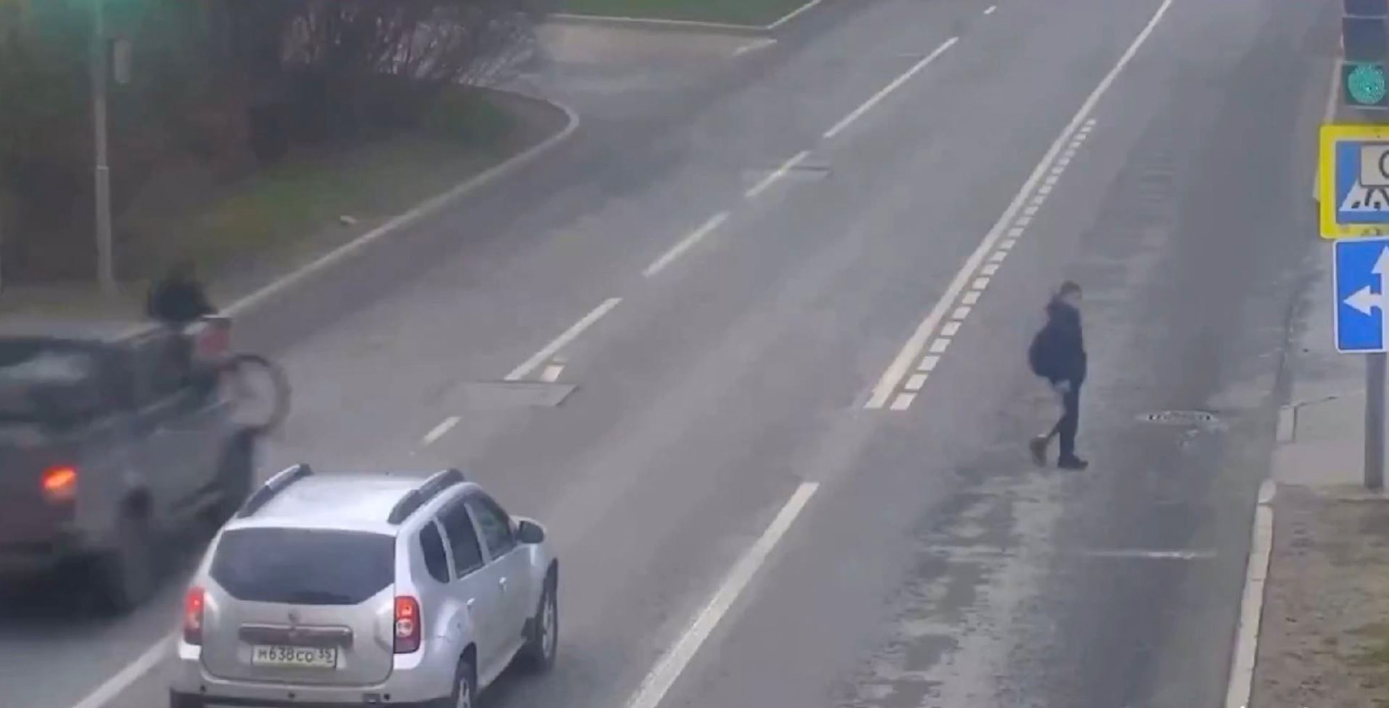 RUSH HOUR - Race To Beat Red Light Leaves Cyclist Hospitalised - Article cover image