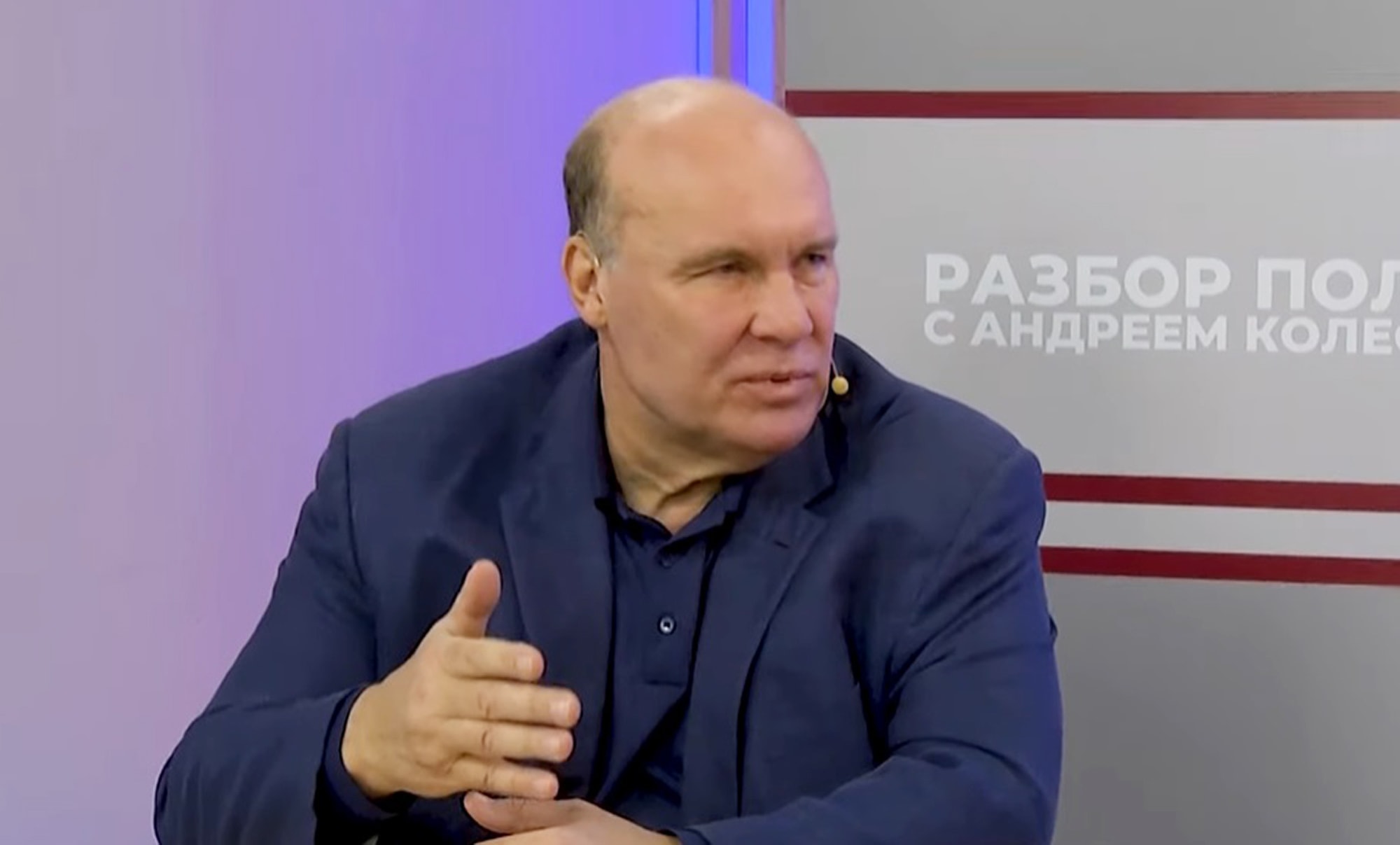 PANIC ATTACK - UK Now Seen As Bigger Enemy Than Ukraine As Russian MP Claims Britain Could Shoot Down Putin's Plane - Article cover image