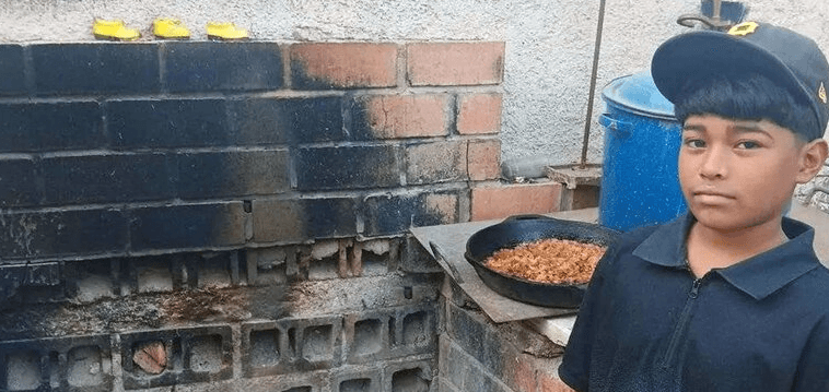 LICE HORROR - 12-Year-Old Boy Dies From Agonising Infestation - Article cover image