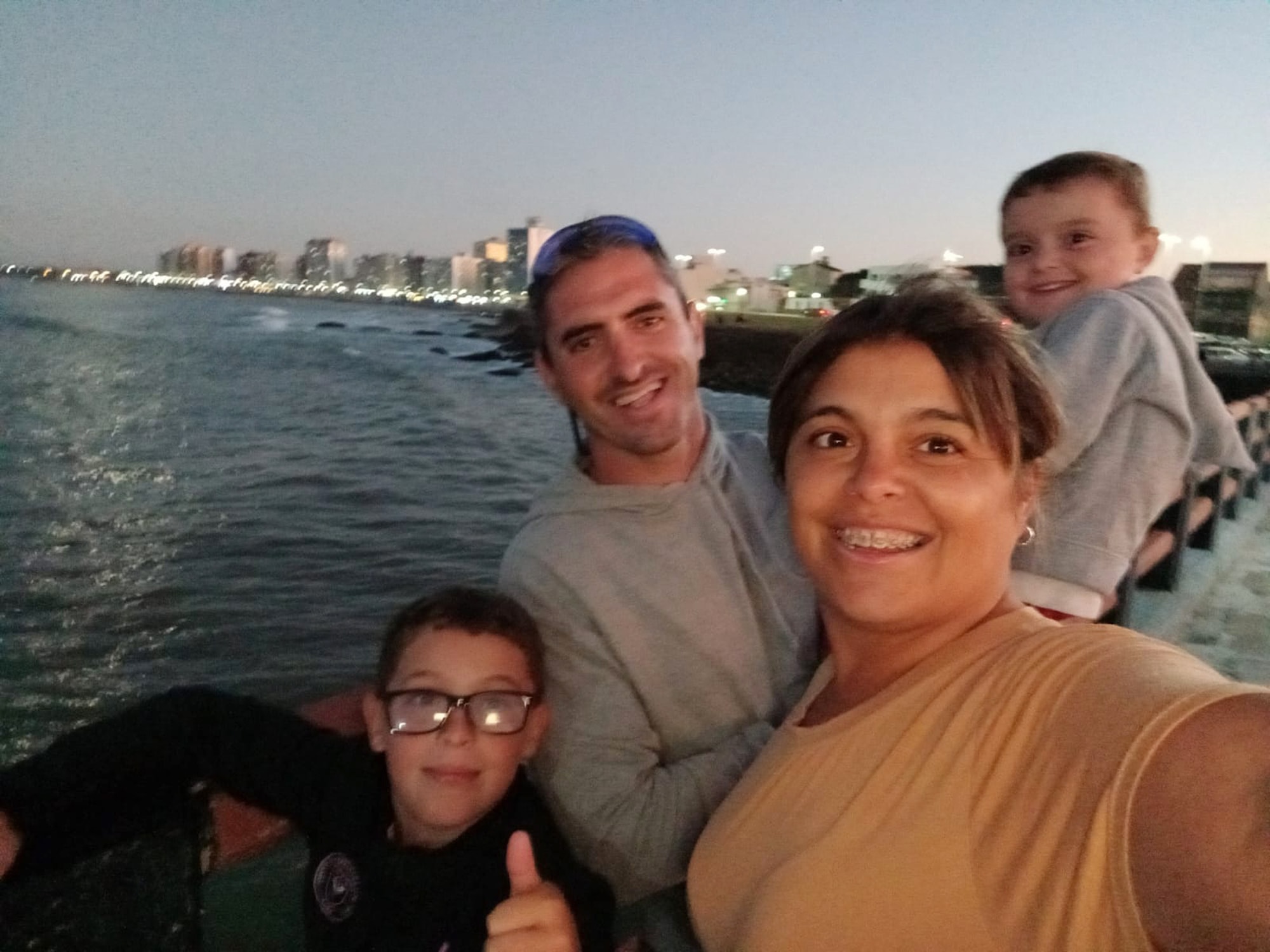 HIGHWAY HORROR – Man Kills Partner And Two Sons Before Throwing Himself Under Passing Lorry - Article cover image