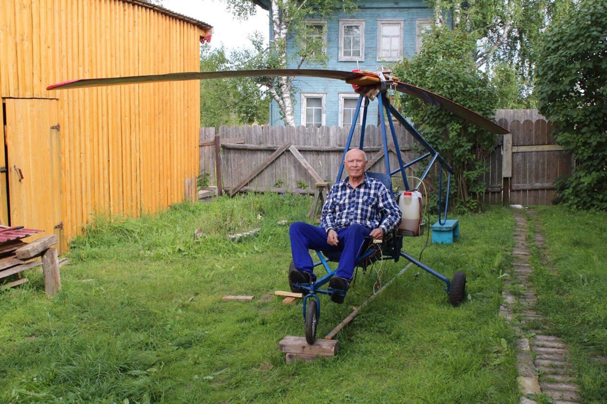 FLY GUY – 88-Year-Old Dies Testing Self-Built Helicopter In Remote Field - Article cover image