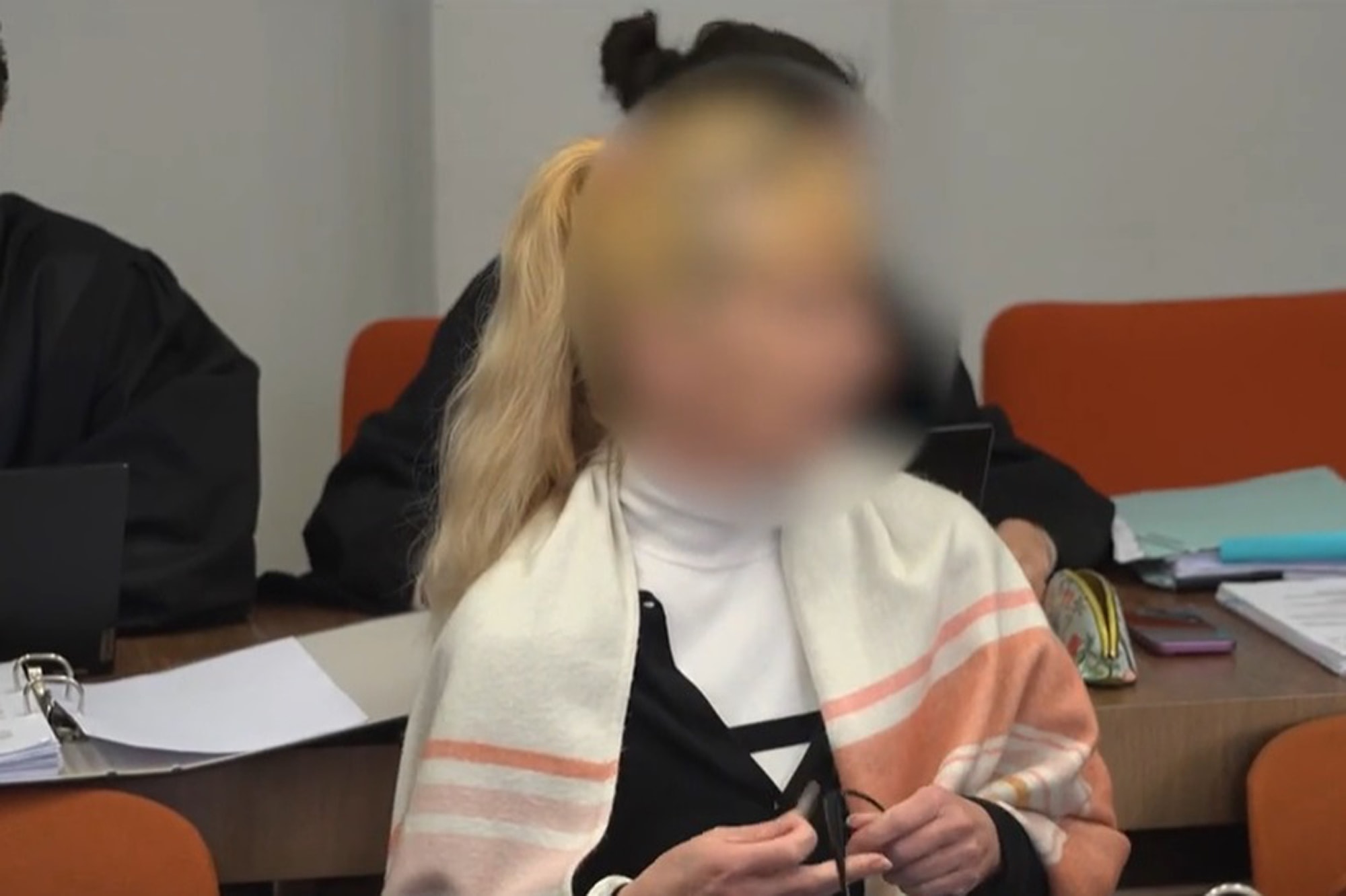 LOST THE LOTTO - Former Lottery Winner Who Lost Fortune And Then Tried To Kill Hubby To Steal Cash Gets Life - Article cover image