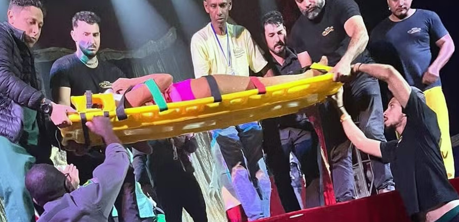 PLUNGING LOCKS – Artist Suspended By Hair Falls To The Ground In Circus Act Gone Wrong - Article cover image