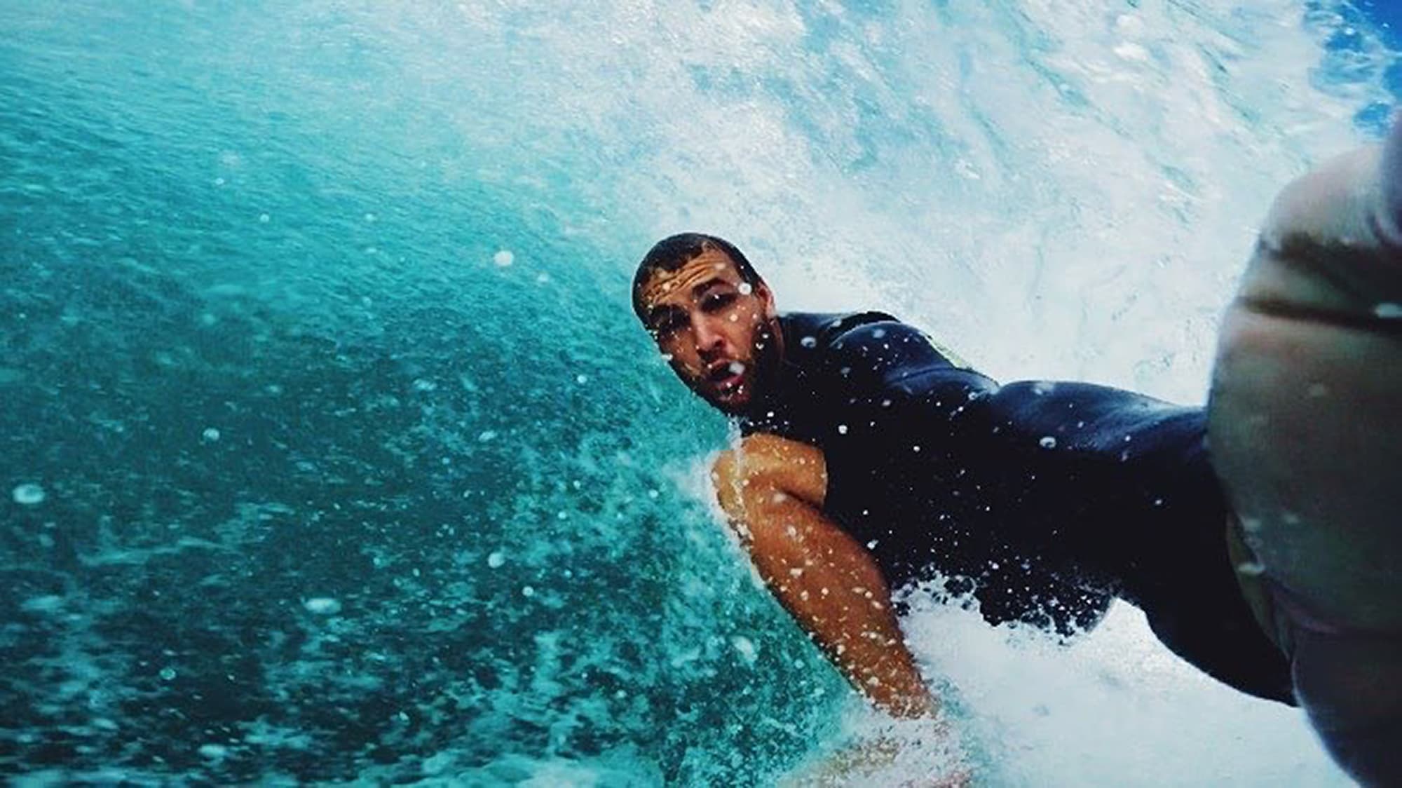 WHALE FORCE β Kitesurfer Killed And Board Smashed After Being Struck By Giant Mammal