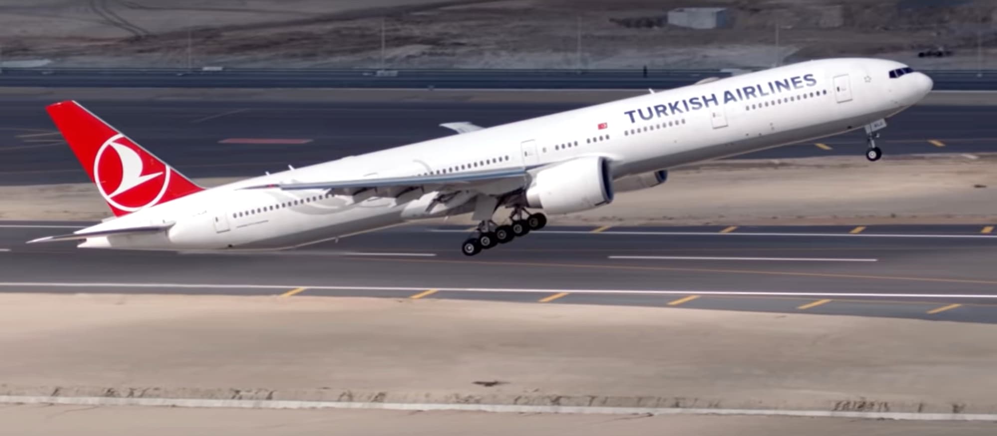 Cosmetic Surgery Hotspot Turkey Bans Flight Attendants From Having Botox And Fillers