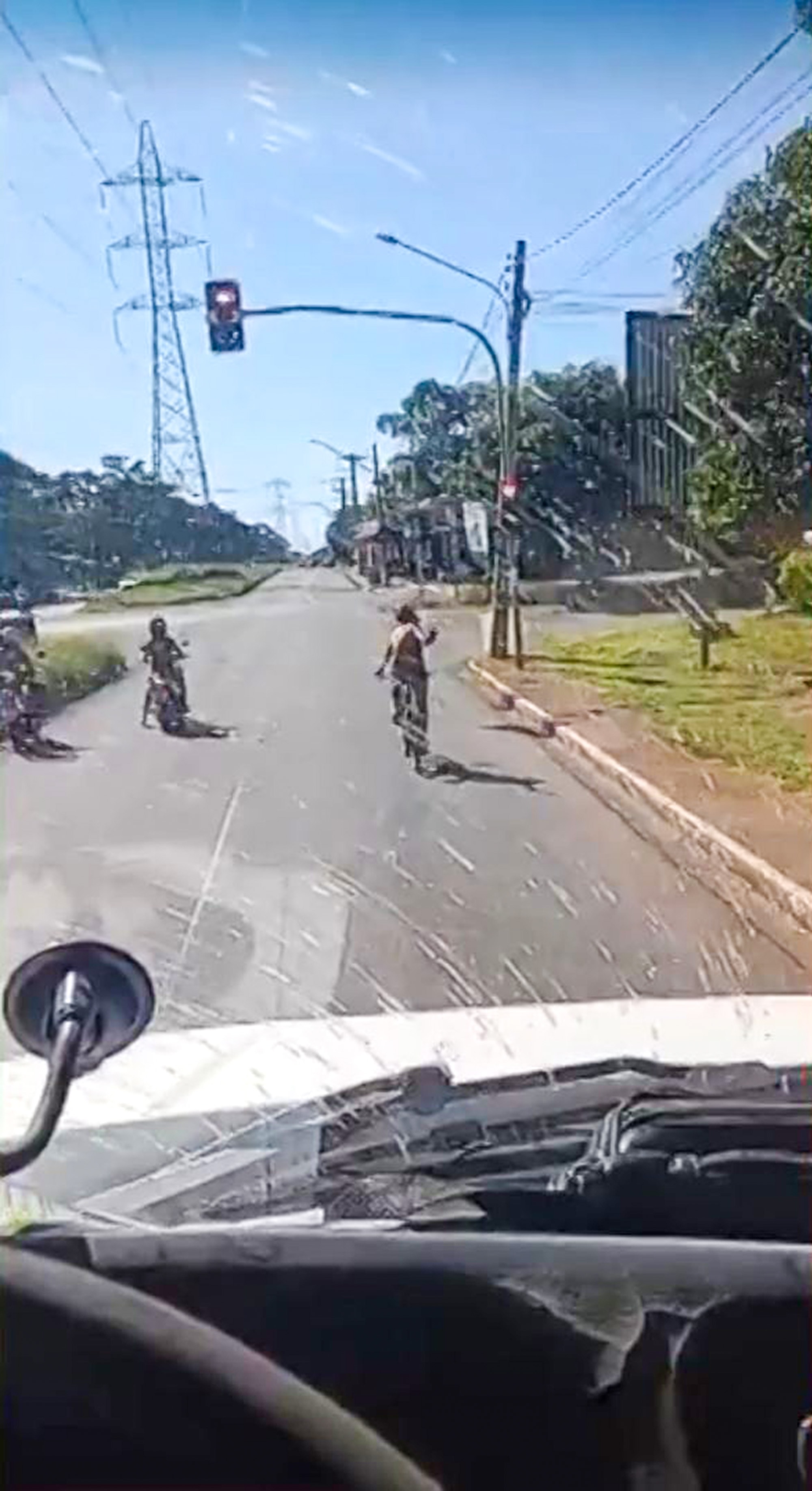 CYCLE-PATH - Angry Cyclist Films Herself Being Run Over After Giving Trucker The Finger - Article cover image